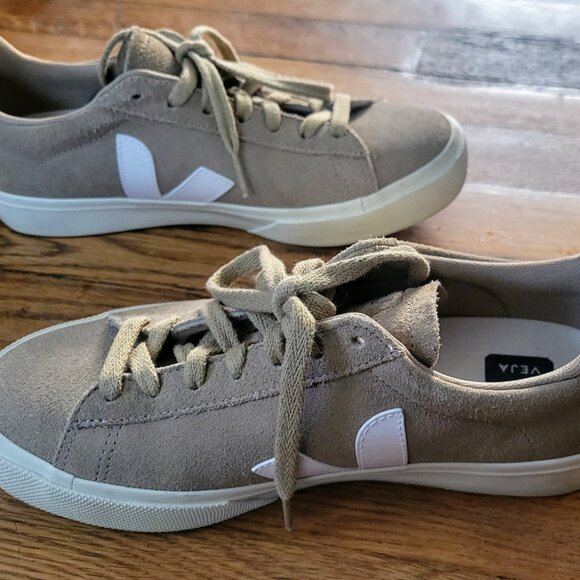 Women's VEJA Suede Campo - Picture 4 of 5